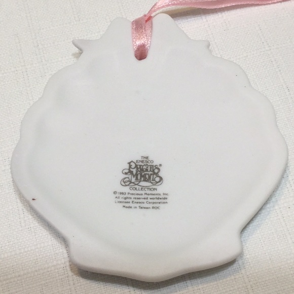 Vintage 1993 Precious Moments Ornament by Enesco - Picture 3 of 6